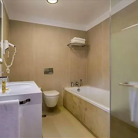 Aldeia Das Acoteias Sleeps 8 With Pool And Air Con فيلة *